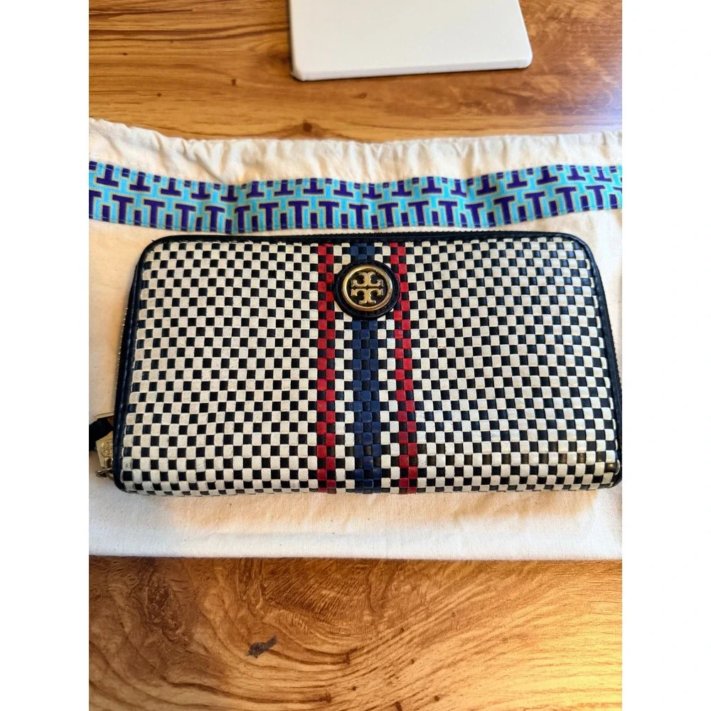 Tory Burch Woven Leather Checkerboard Zip Continental Wallet Navy White OS